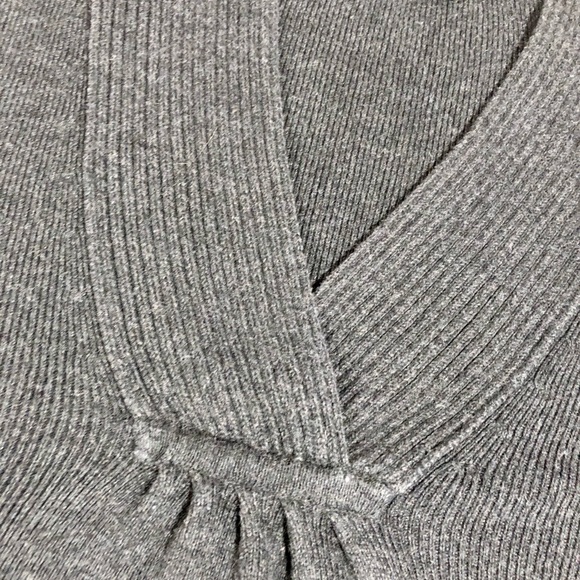 Eddie Bauer Women’s XL Cotton V Neck Sweater Raglan Long Sleeve - Picture 5 of 11